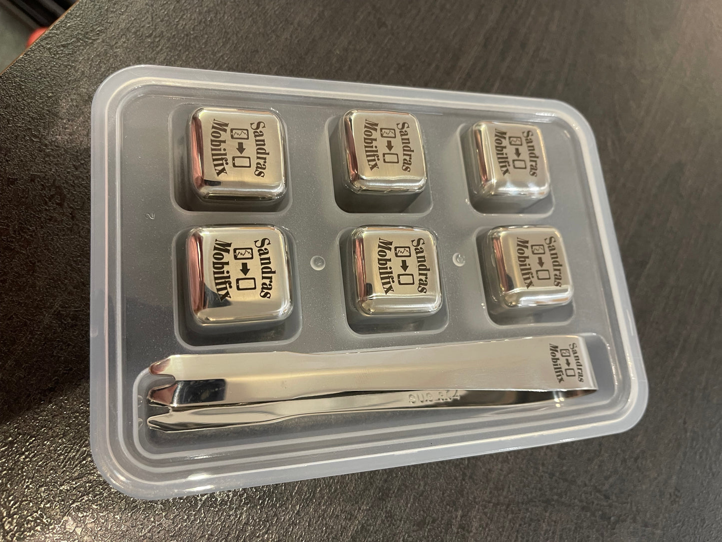 6-pack iskub med tång (gravyrprodukt)